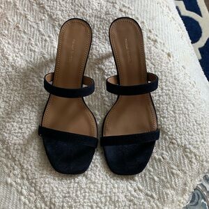 NEVER WORN Mansur Gavriel Fino Navy Blue Suede Sandals sz36